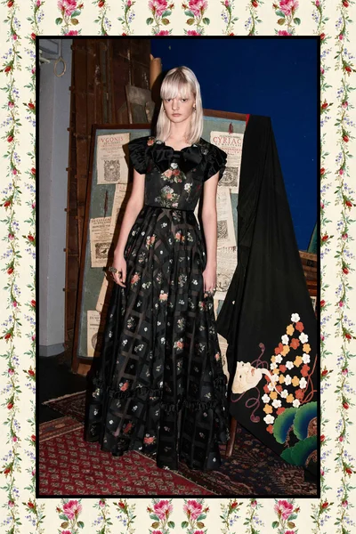 Look 13
